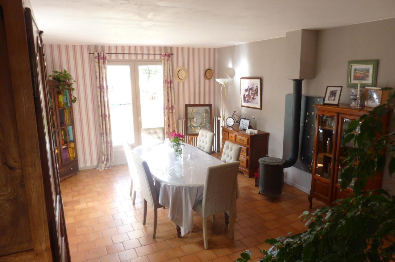 La Maison De Roussi Nonette Exteriör bild